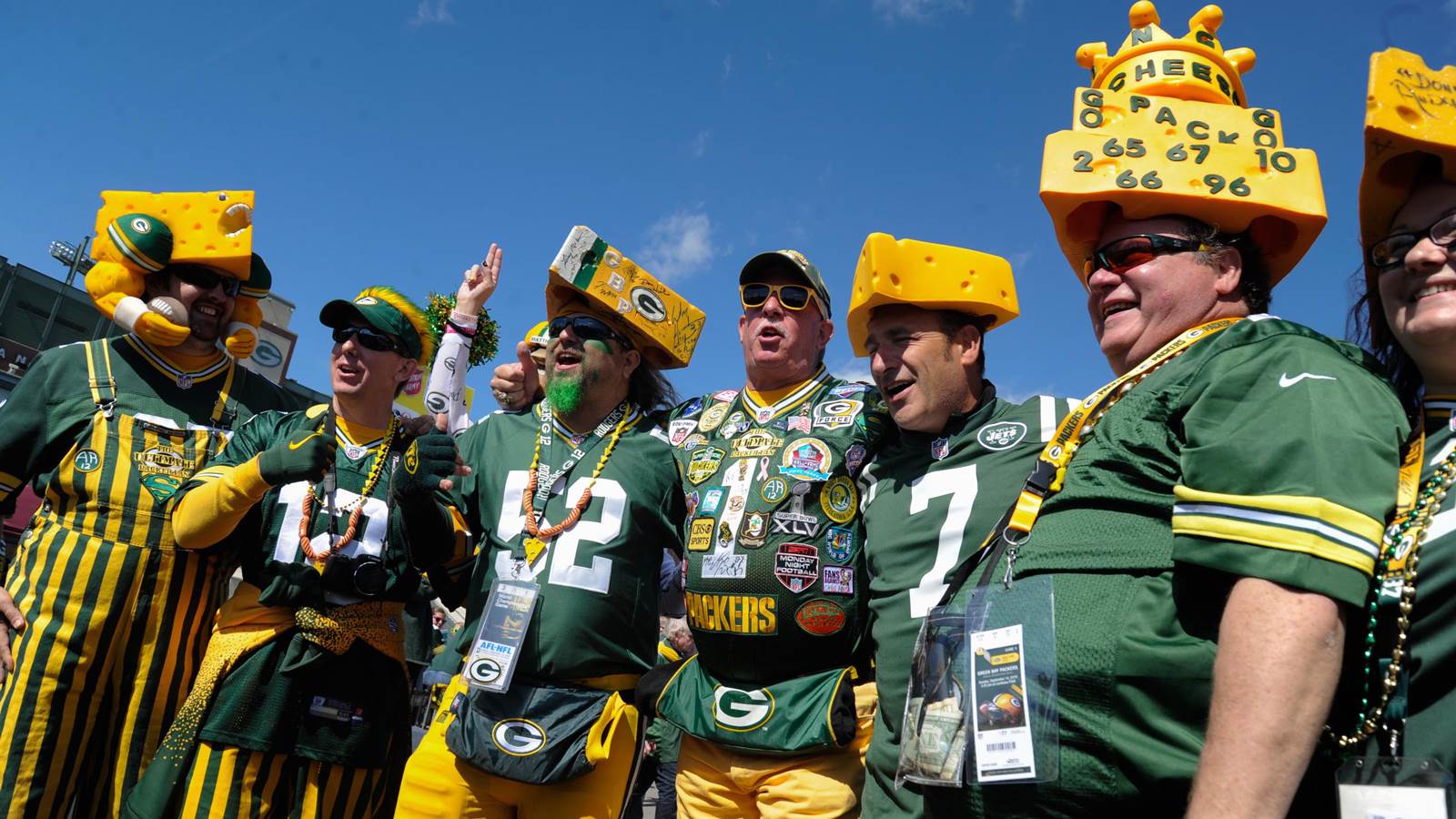 Antje utgaard in full support of the green bay packers antjeutgaard greenbay packers fan
